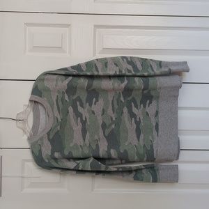 Time and Tru Sweatshirt